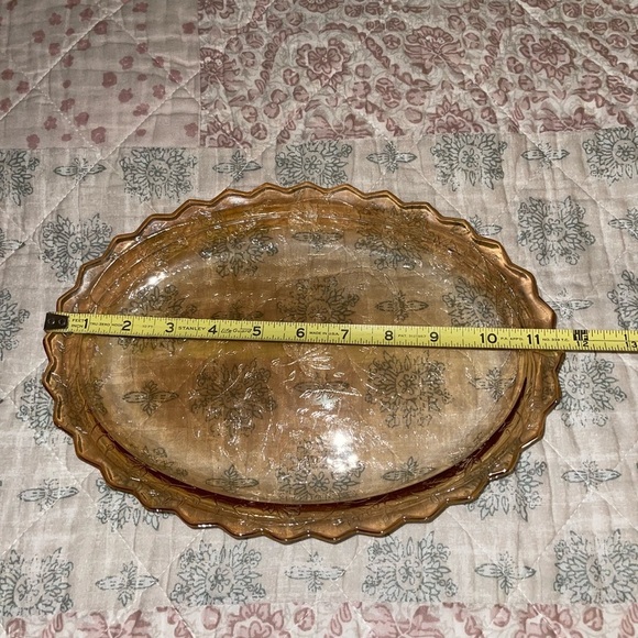 Vintage MCM 1950s Jeanette Glass Oval Marigold Iridescent Platter Tray. - Picture 3 of 3